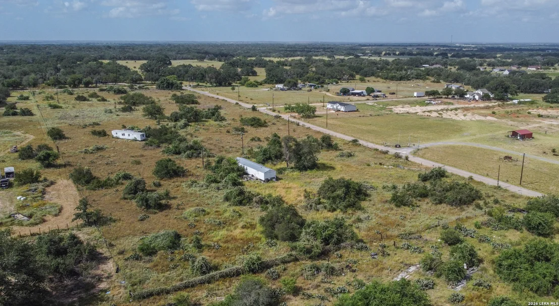Photo of 709 COUNTY ROAD 6723
