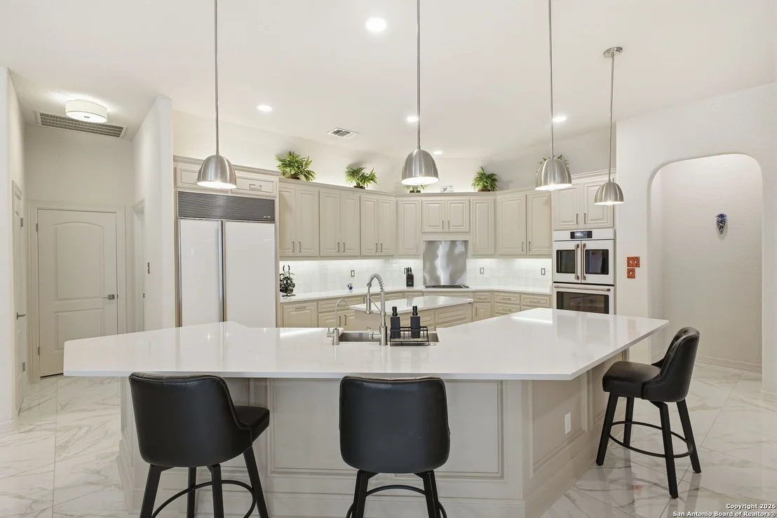 Photo of 9610 Trophy Oaks