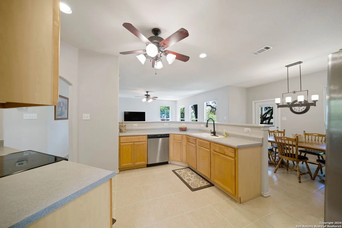 Photo of 15831 AUGUSTA COR