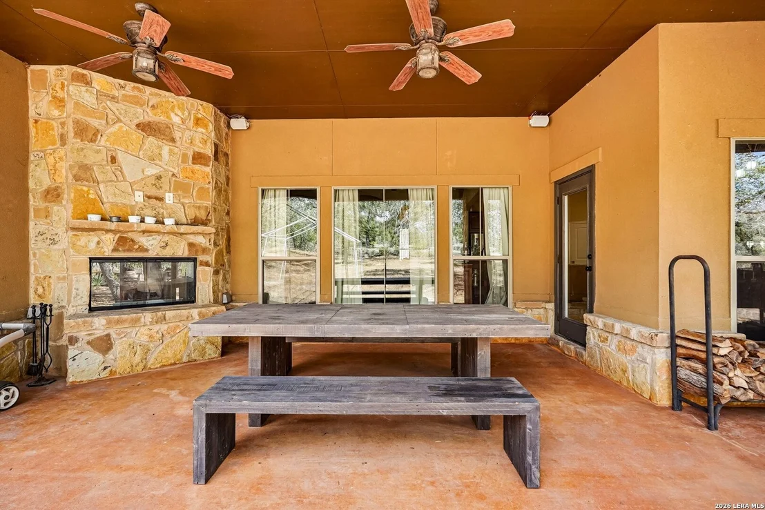 Photo of 129 HIDDEN FOREST DR