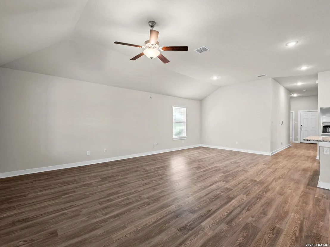 Photo of 3232 Field Thistle