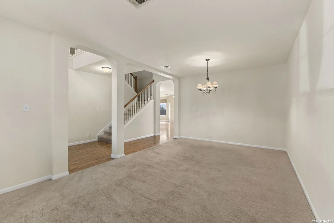 Photo of 8012 Eagle Peak