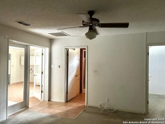 Photo of 40 Encino Loma