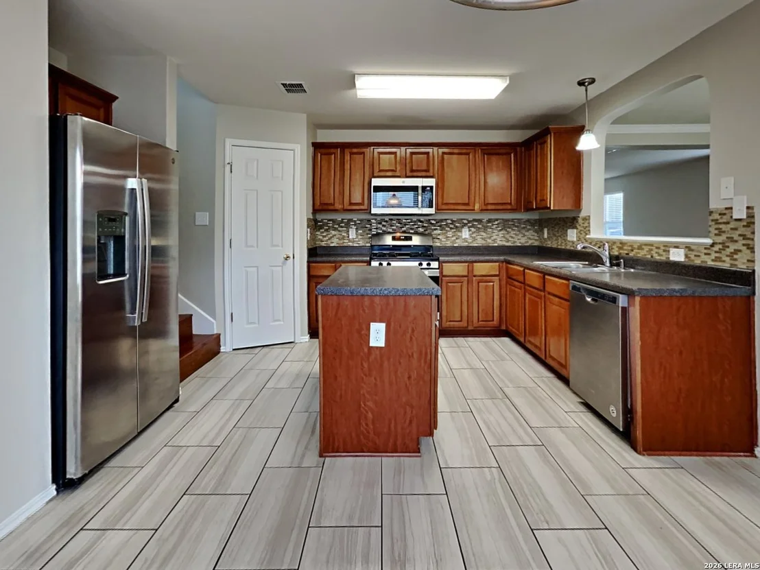 Photo of 419 Cardinal Way