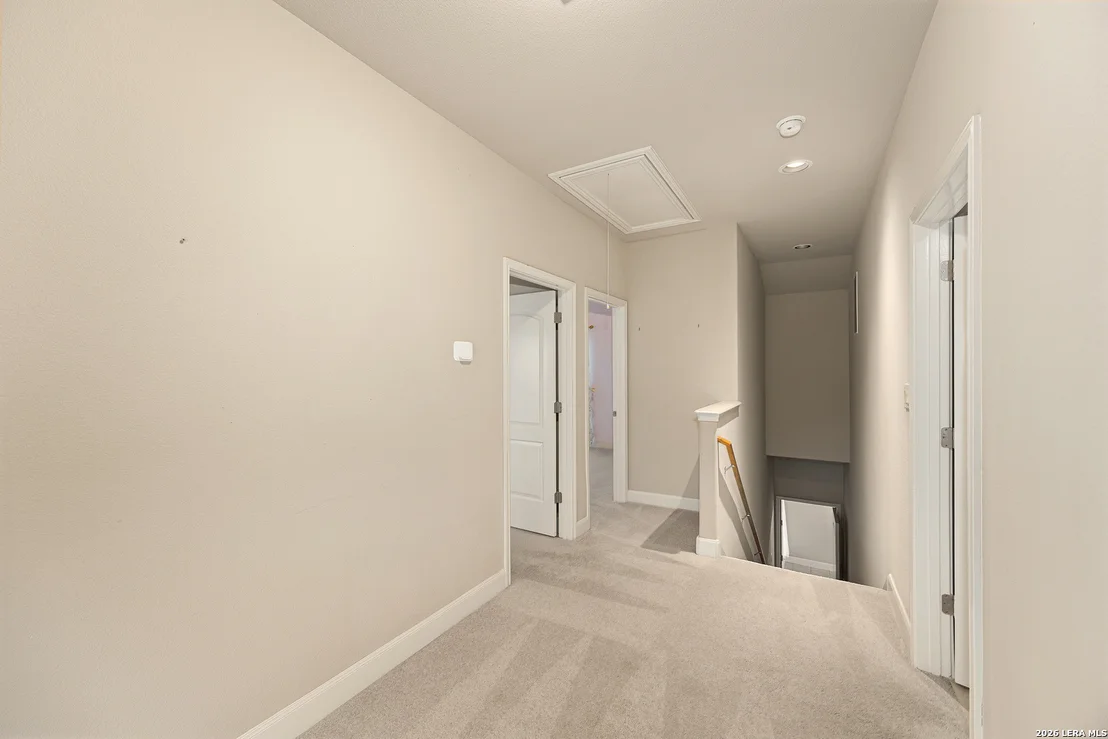 Photo of 217 High Point Cir