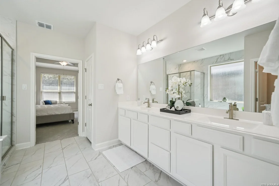 Photo of 16235 Athens