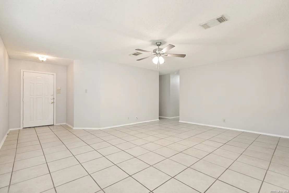 Photo of 9550 Bare Back Trail
