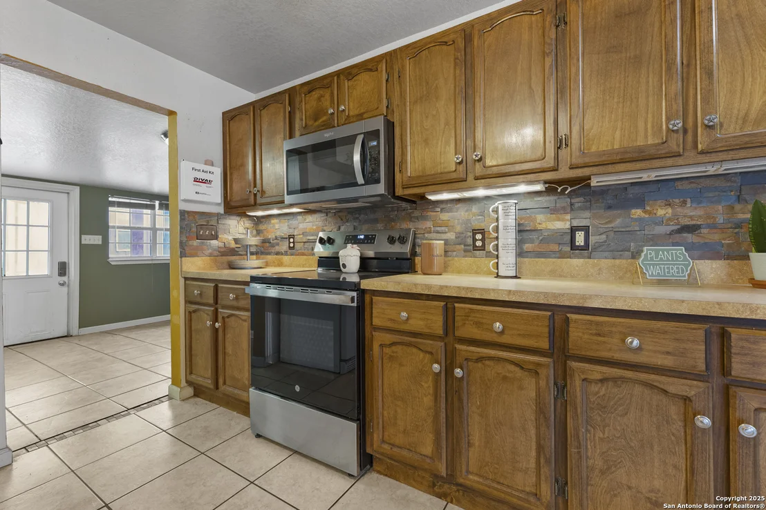 Photo of 16097 Trawalter Rd