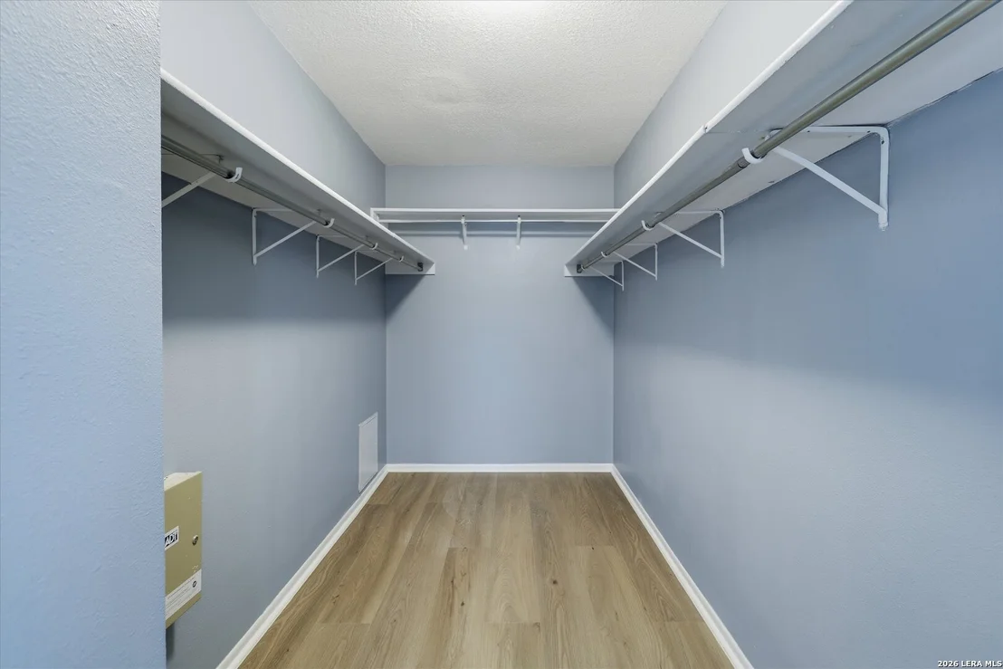 Photo of 6838 Park Haven