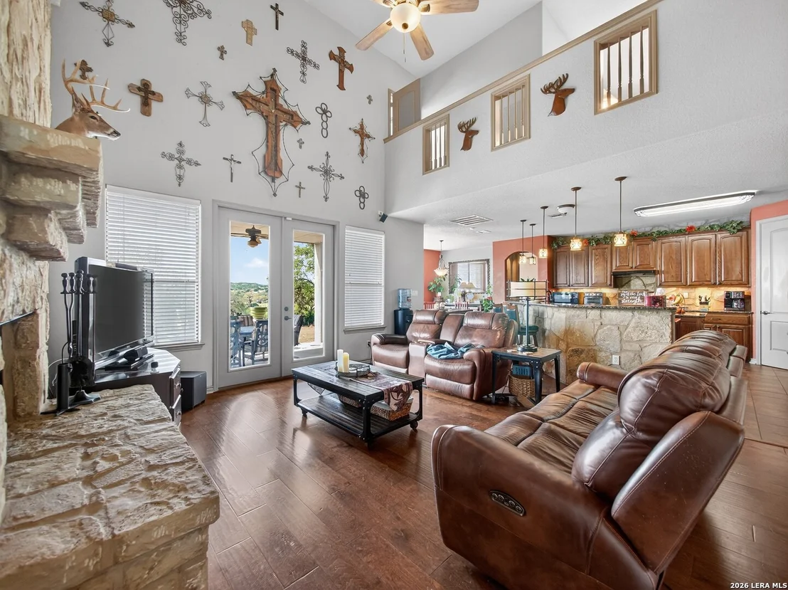 Photo of 1691 Circle Acres
