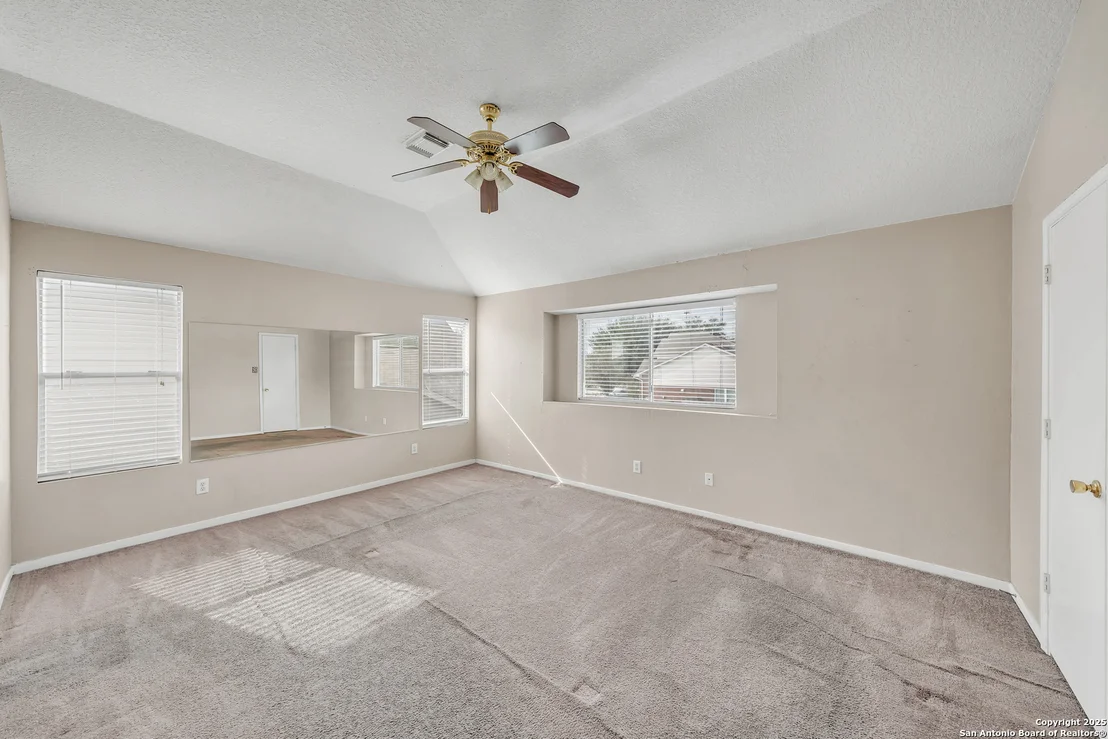 Photo of 10814 o mally