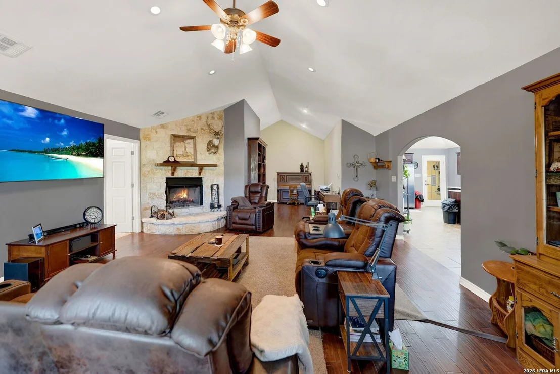 Photo of 473 County Road 375