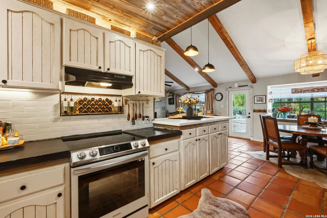 Photo of 101 Candy Ln