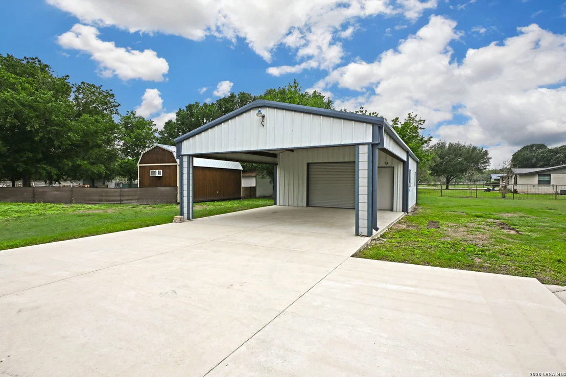 Photo of 125 RED OAK TRL