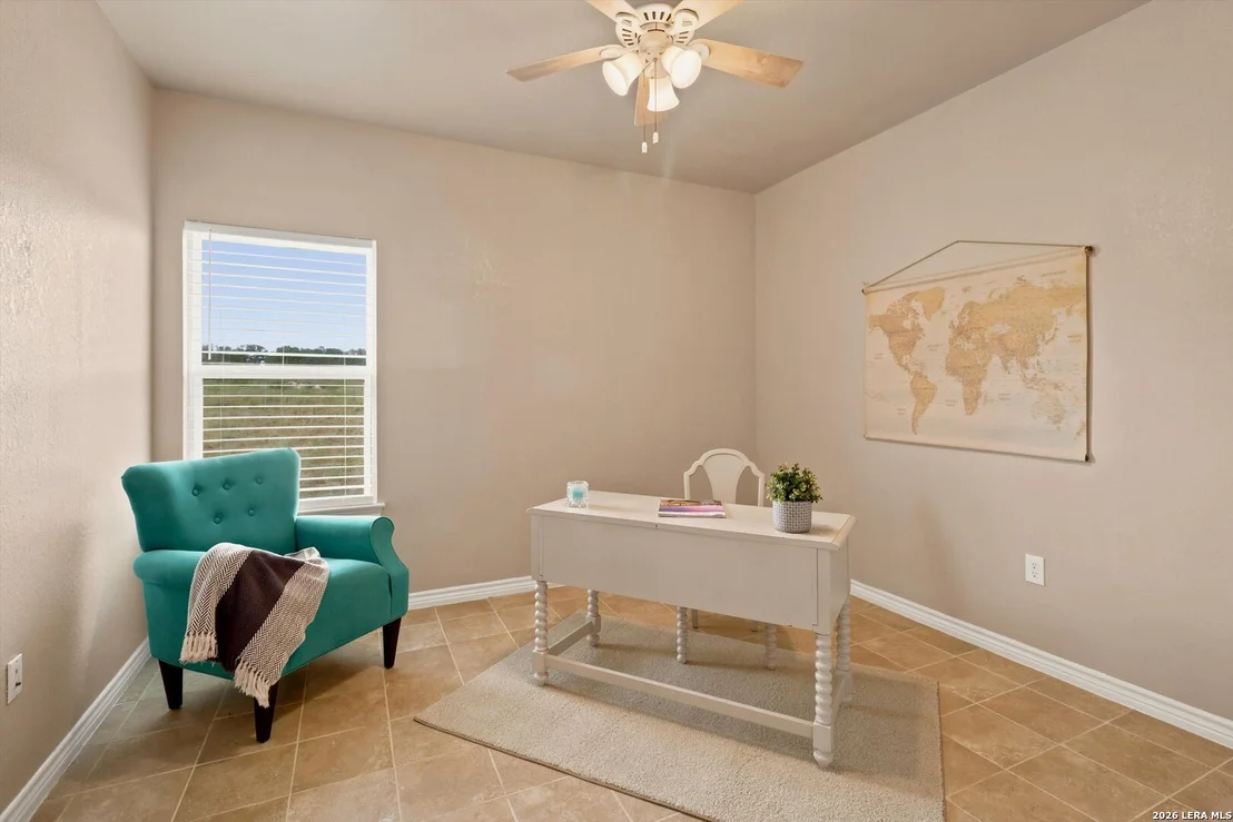 Photo of 200 Lakeview Cir