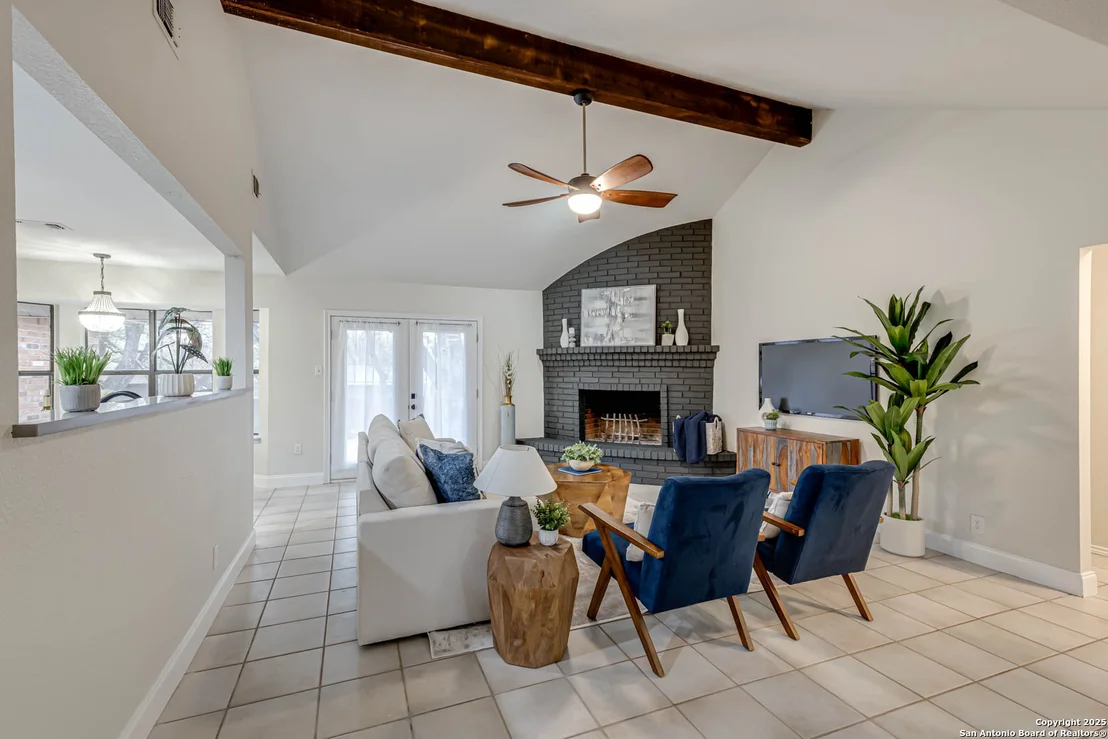 Photo of 7723 Crooked Brook