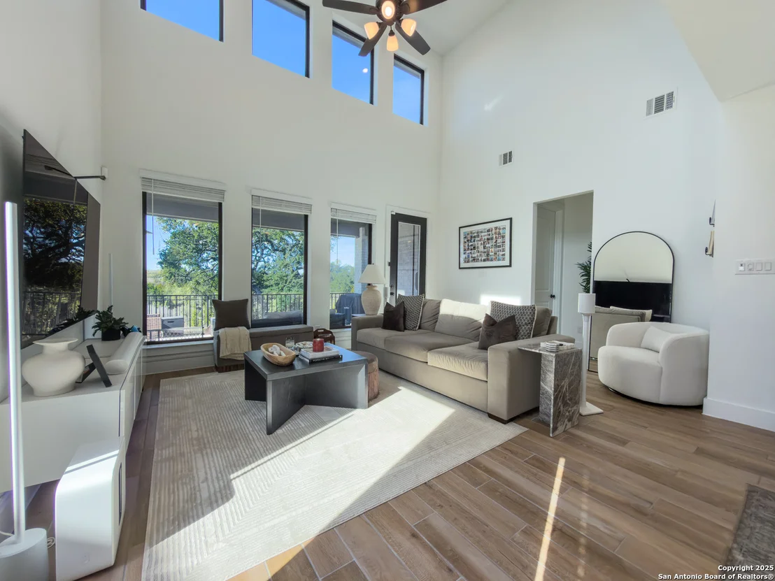 Photo of 416 Kimble Creek