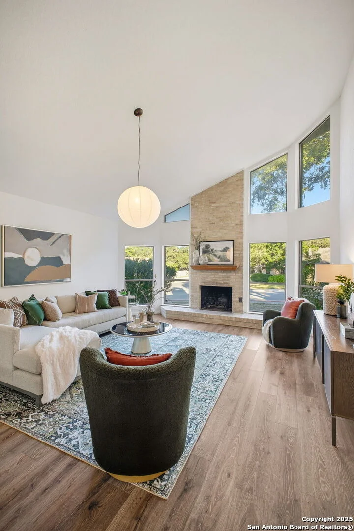 Photo of 6302 Cypress
