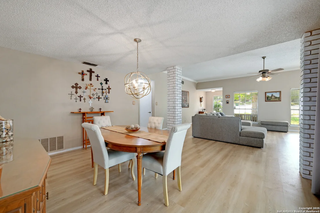 Photo of 3734 Colter