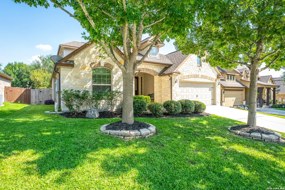 Photo of 824 Water Oak