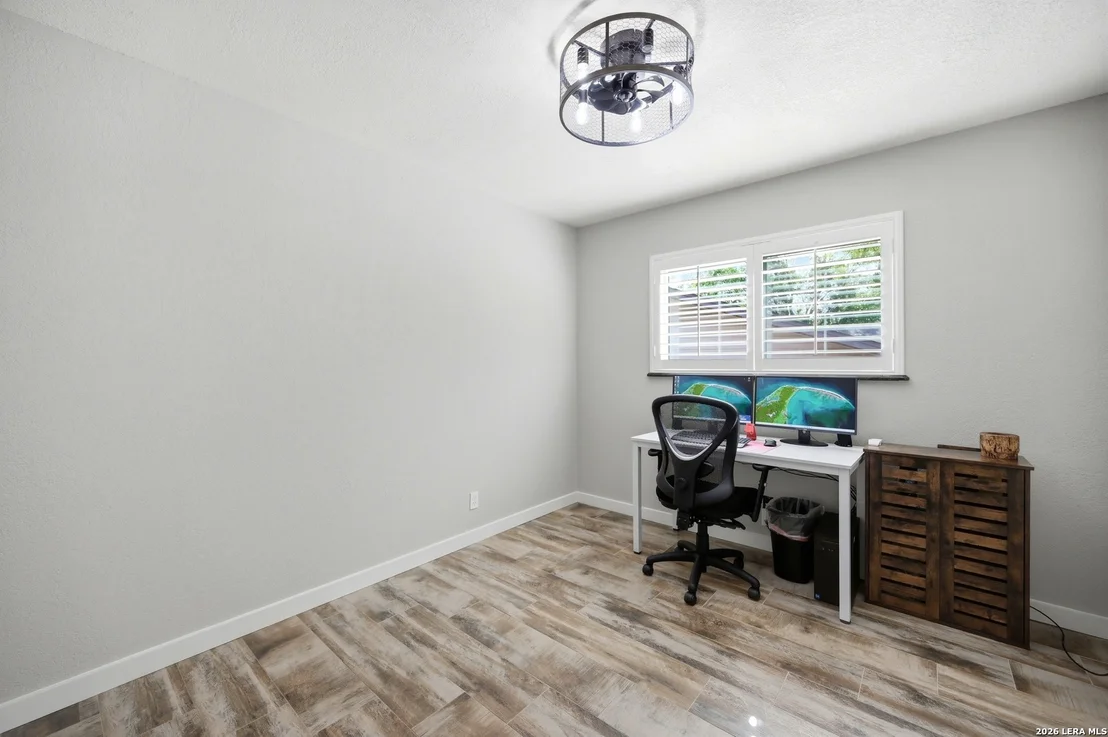 Photo of 106 Barcelona Drive