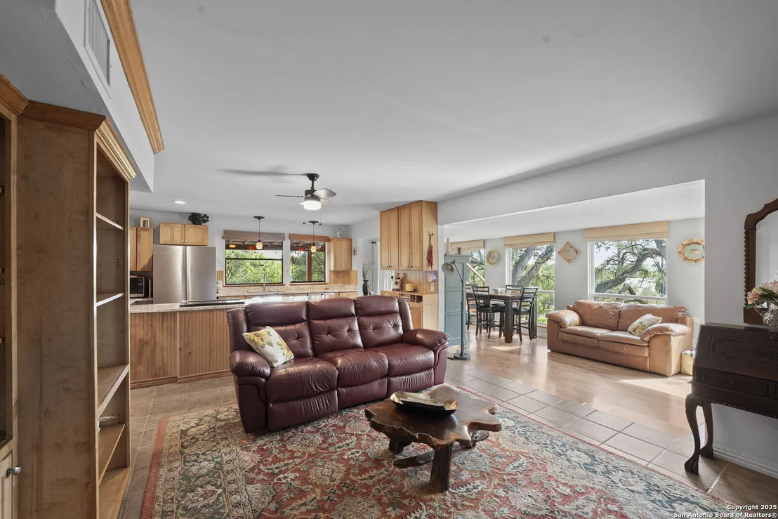 Photo of 1400 Willow Dr