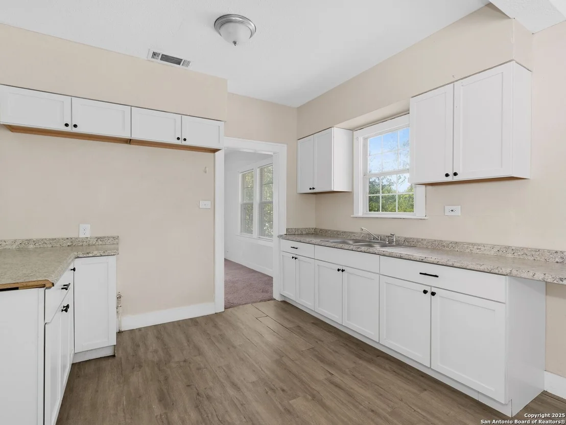 Photo of 1013 Sacramento