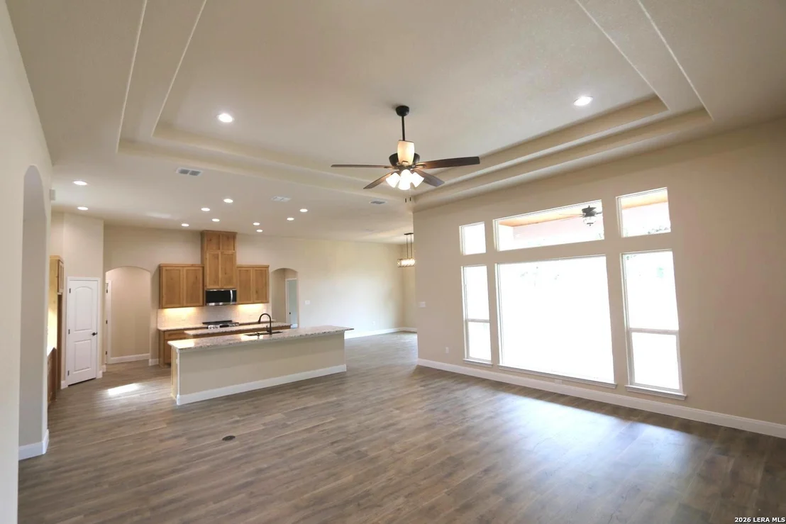 Photo of 193 Oak Fields Dr