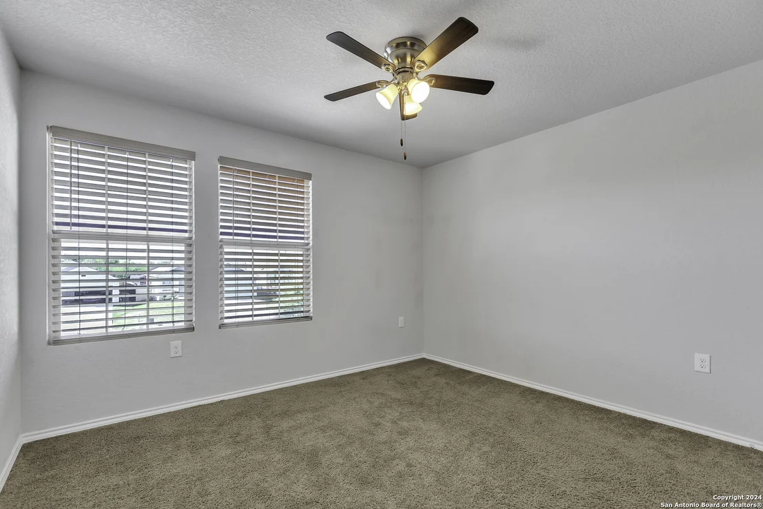 Photo of 5706 WILLOW BREEZE