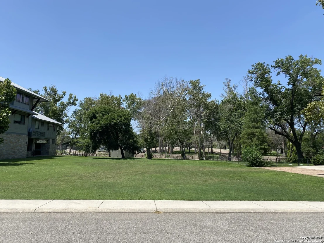 Photo of 158 CYPRESS WAY