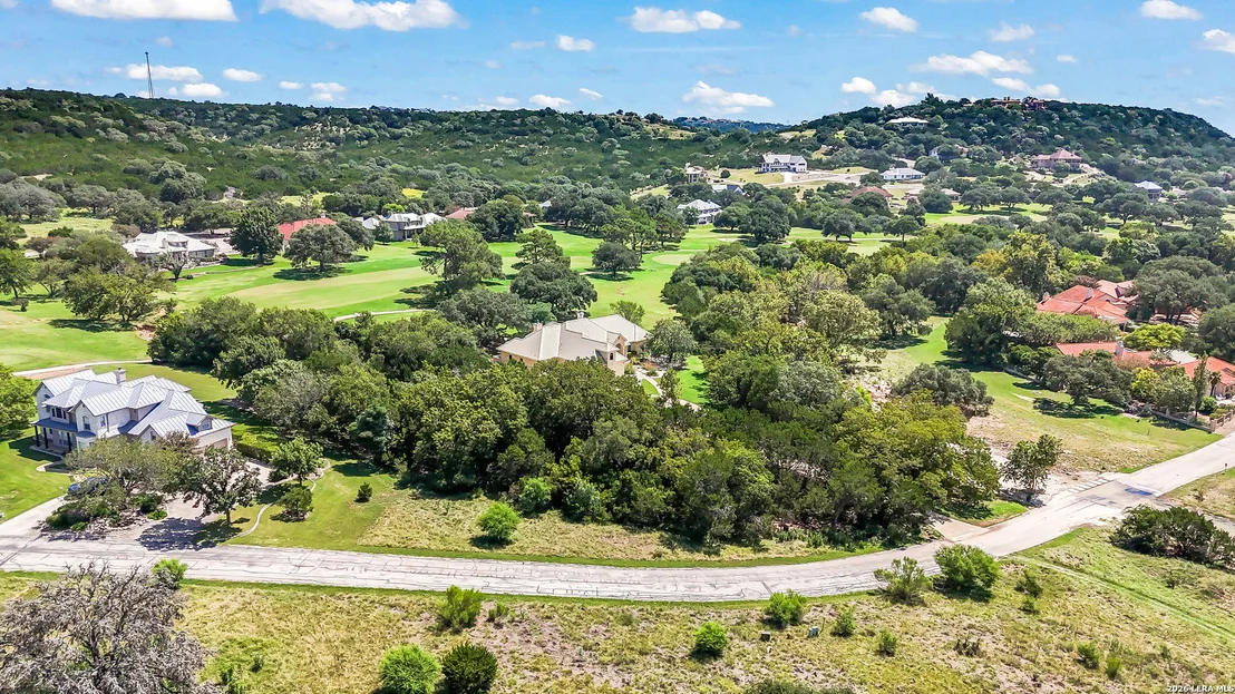 Photo of 111 White Tail Dr