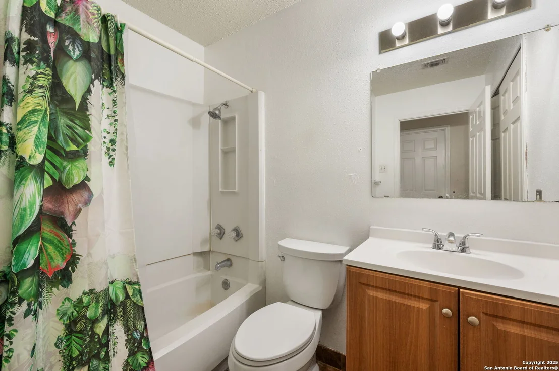 Photo of 9407 VALLEY MOSS