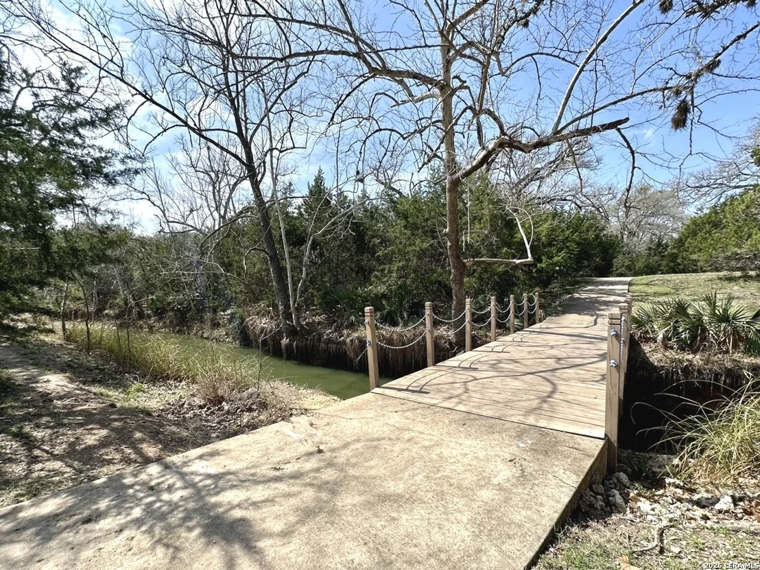 Photo of 541 Saxet Trail