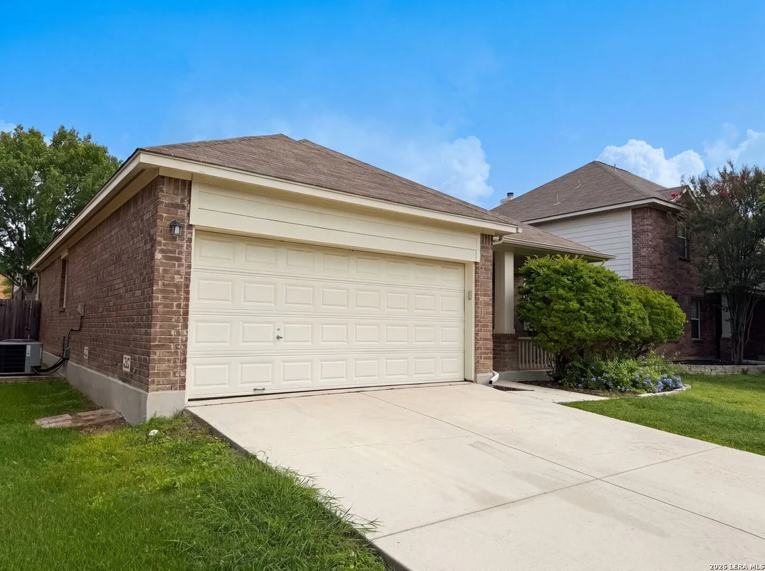 Photo of 216 LIECK CV