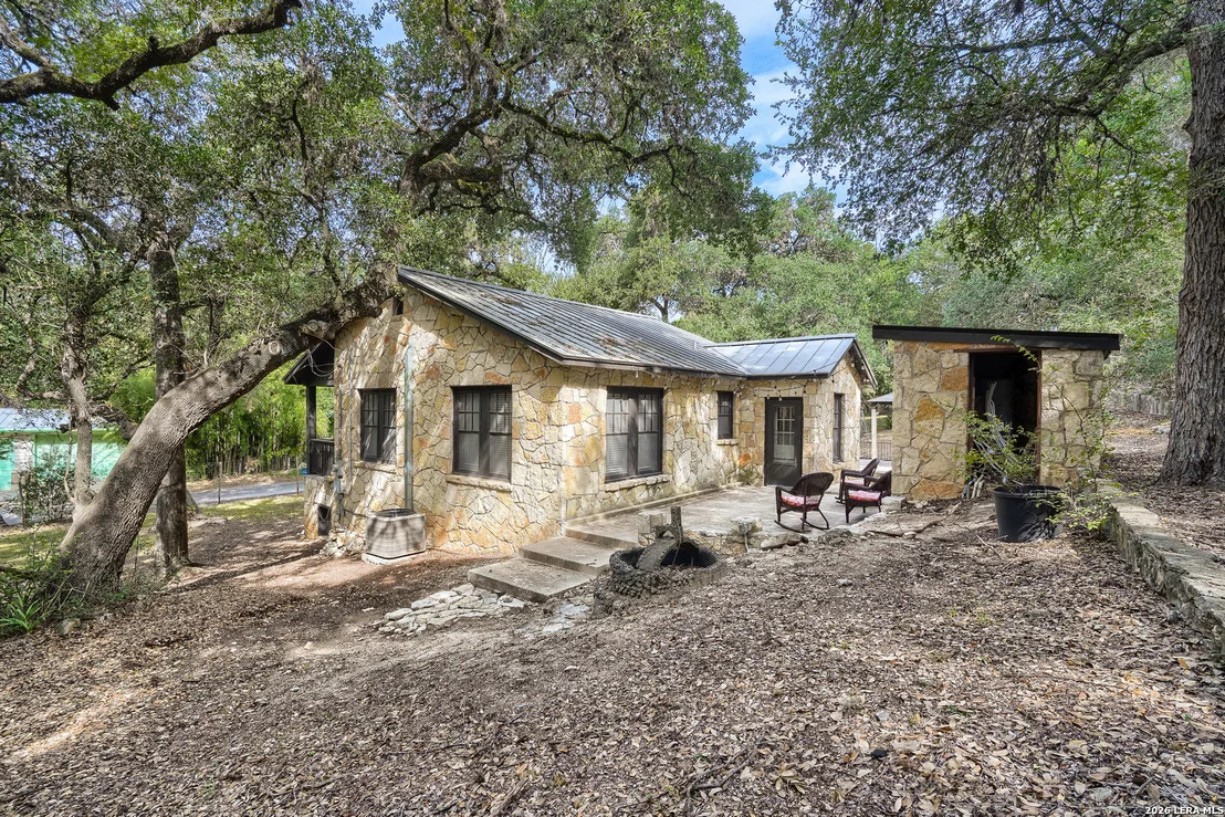 Photo of 19706 GREY FOREST DR