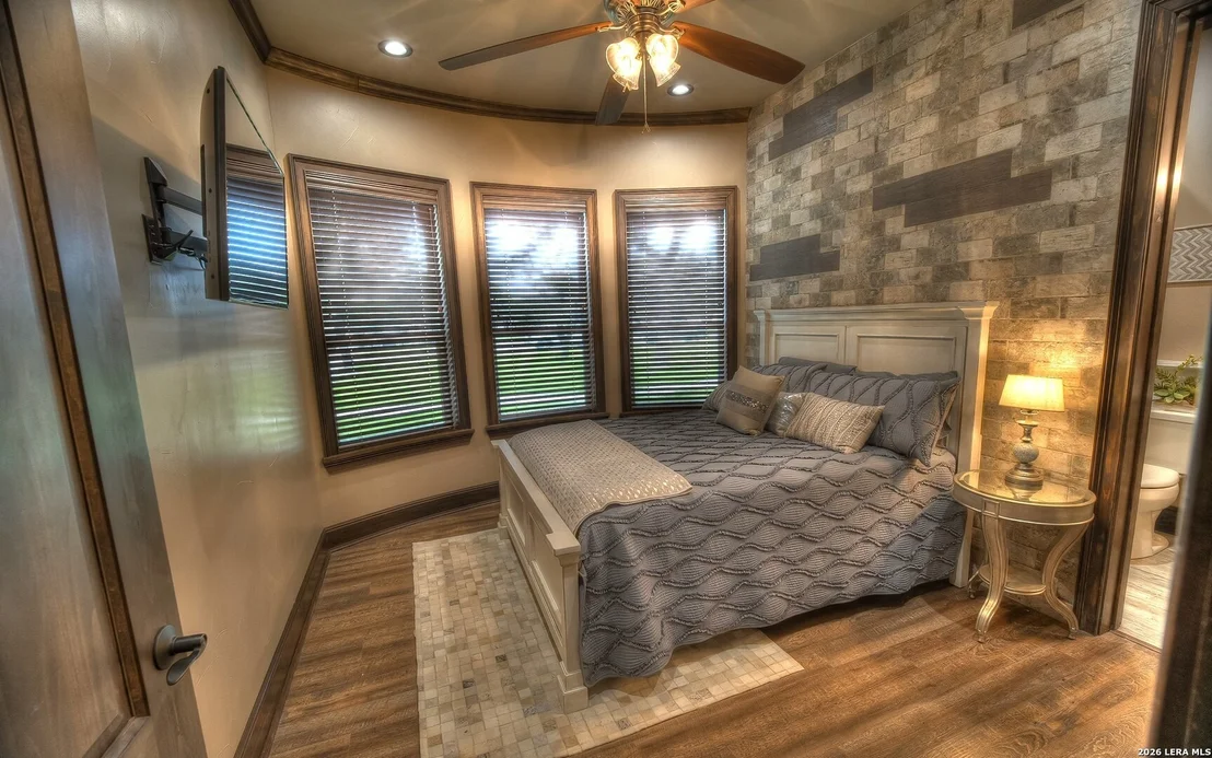 Photo of 200 Skippin Stone Ln