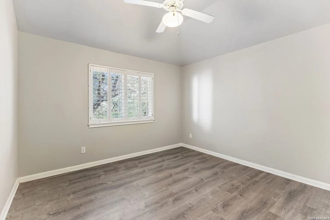 Photo of 6542 Amber Oak