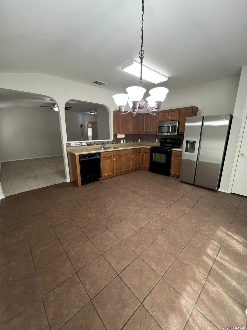 Photo of 15822 MANES GRV