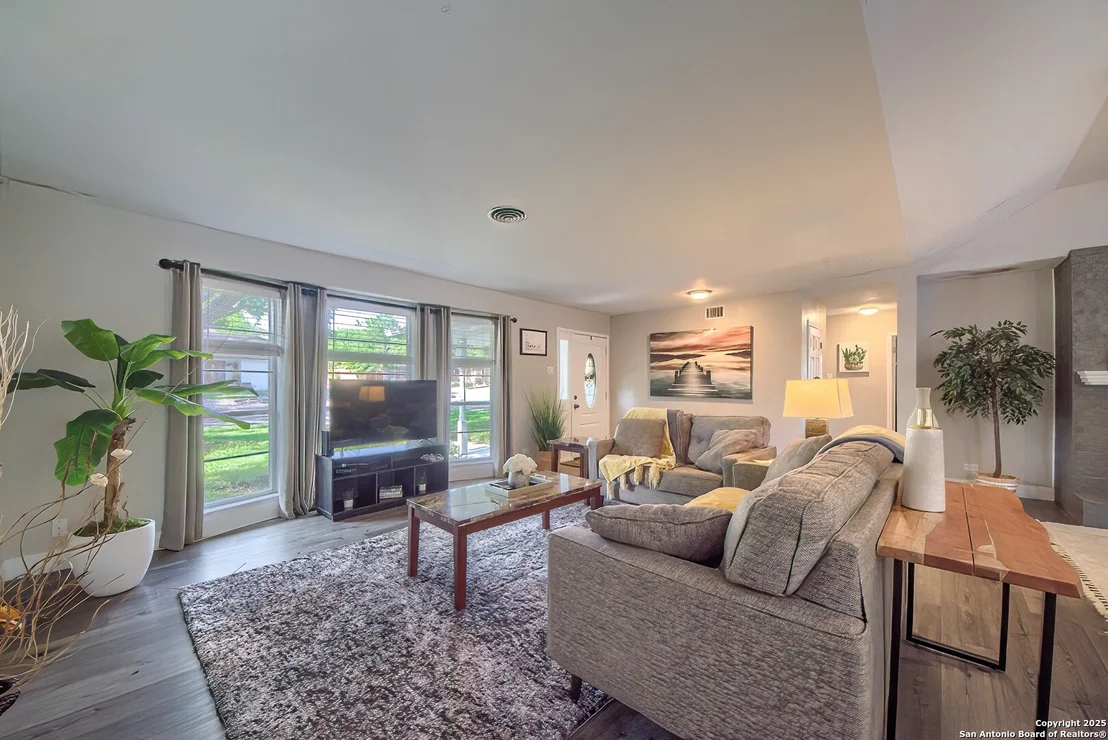 Photo of 634 Fawndale
