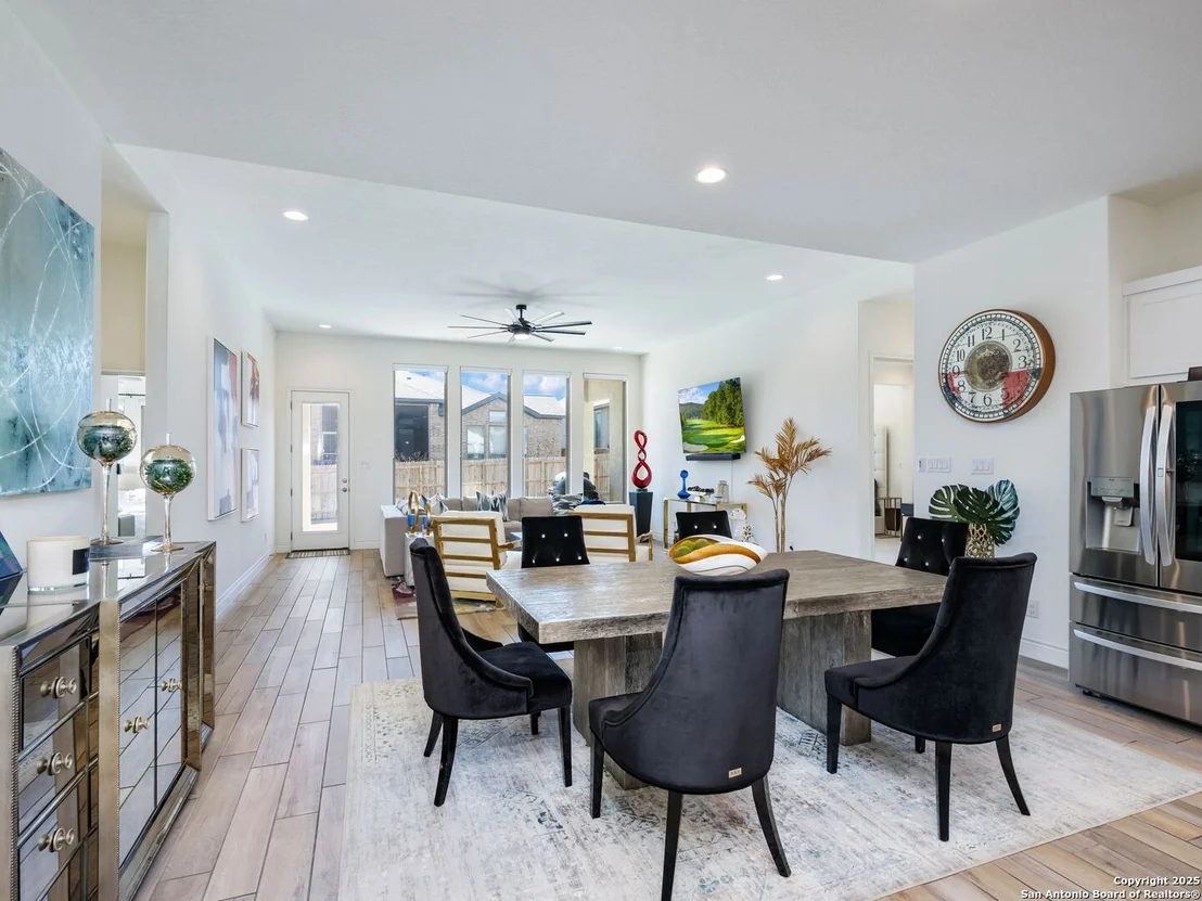 Photo of 9032 Beacon Ridge