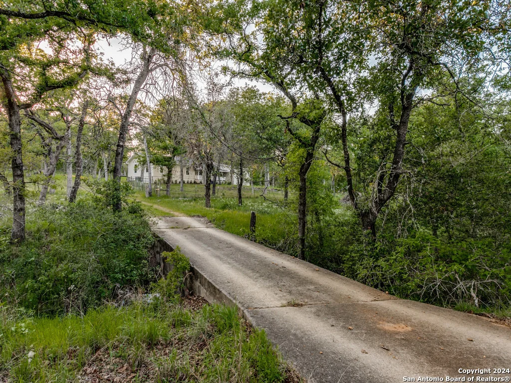 Photo of 2390 Vivroux Ranch Rd