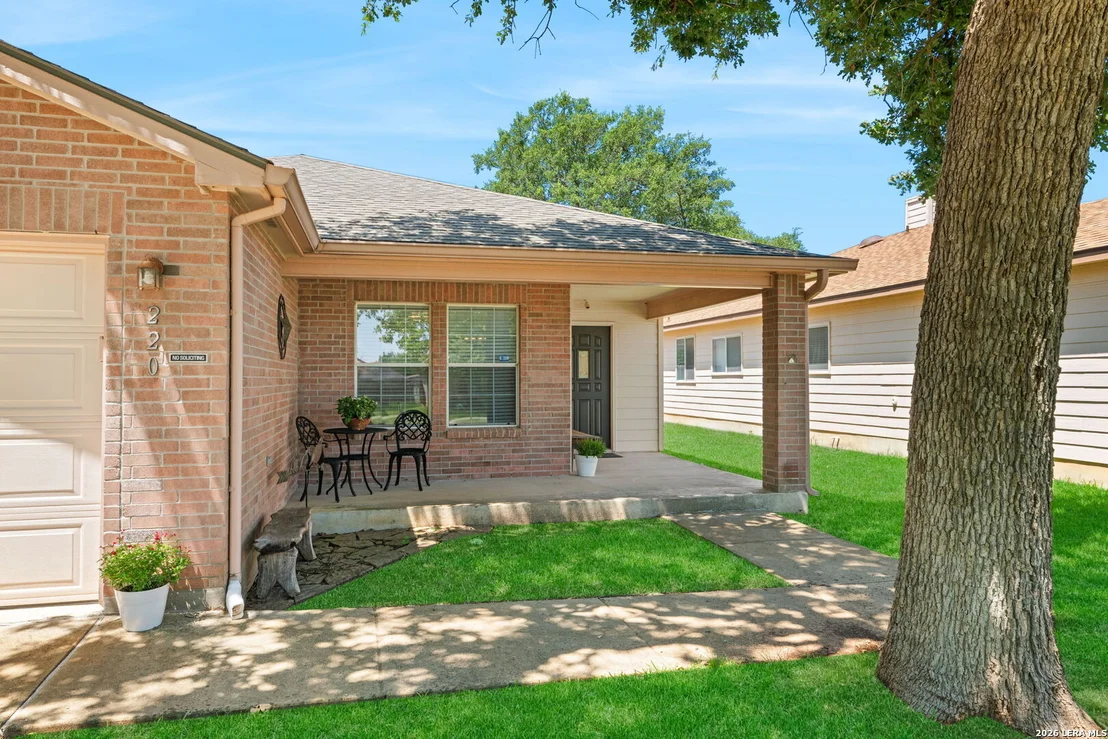 Photo of 220 Jordan Place
