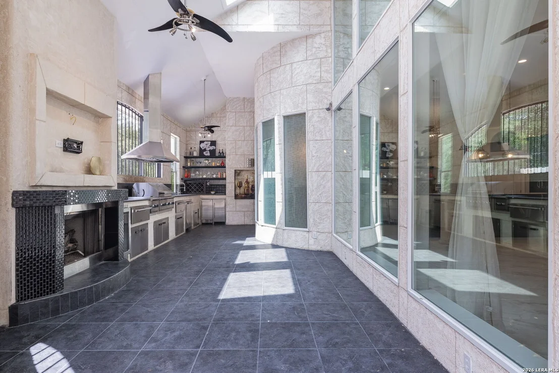 Photo of 3 BENCHWOOD CIR