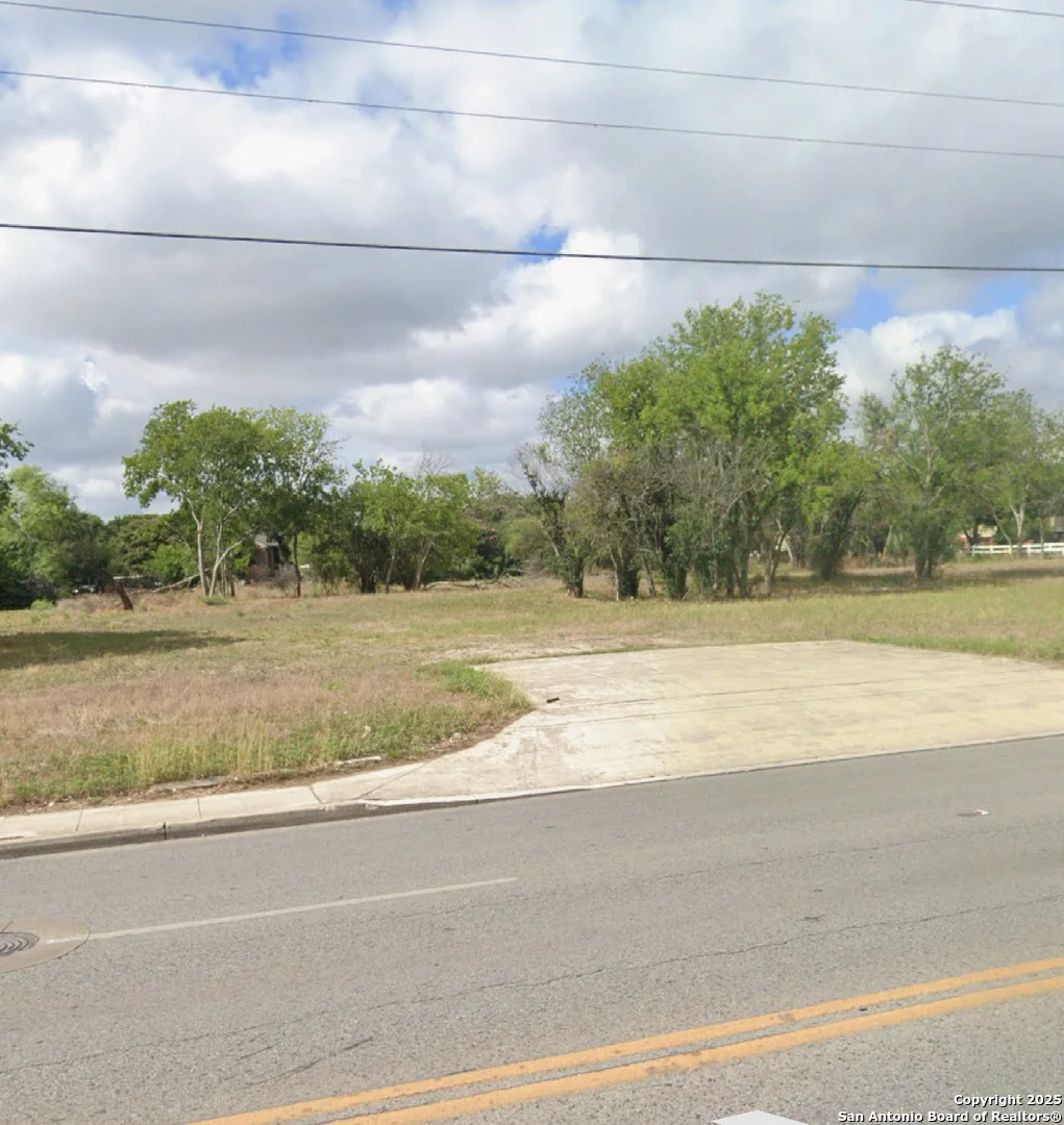 Photo of 3602 Eisenhauer