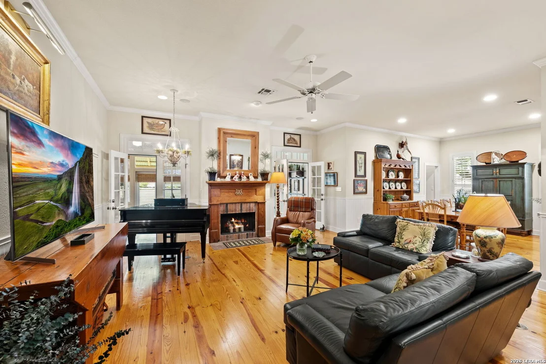 Photo of 109 Village Cir
