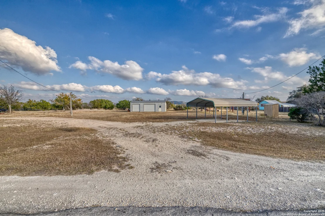 Photo of 33 N River View Road