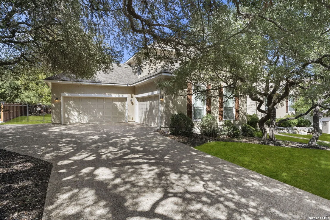 Photo of 907 SABAL RDG