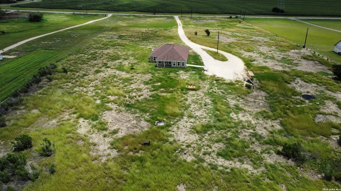 Photo of 2512 SCHWAB RD