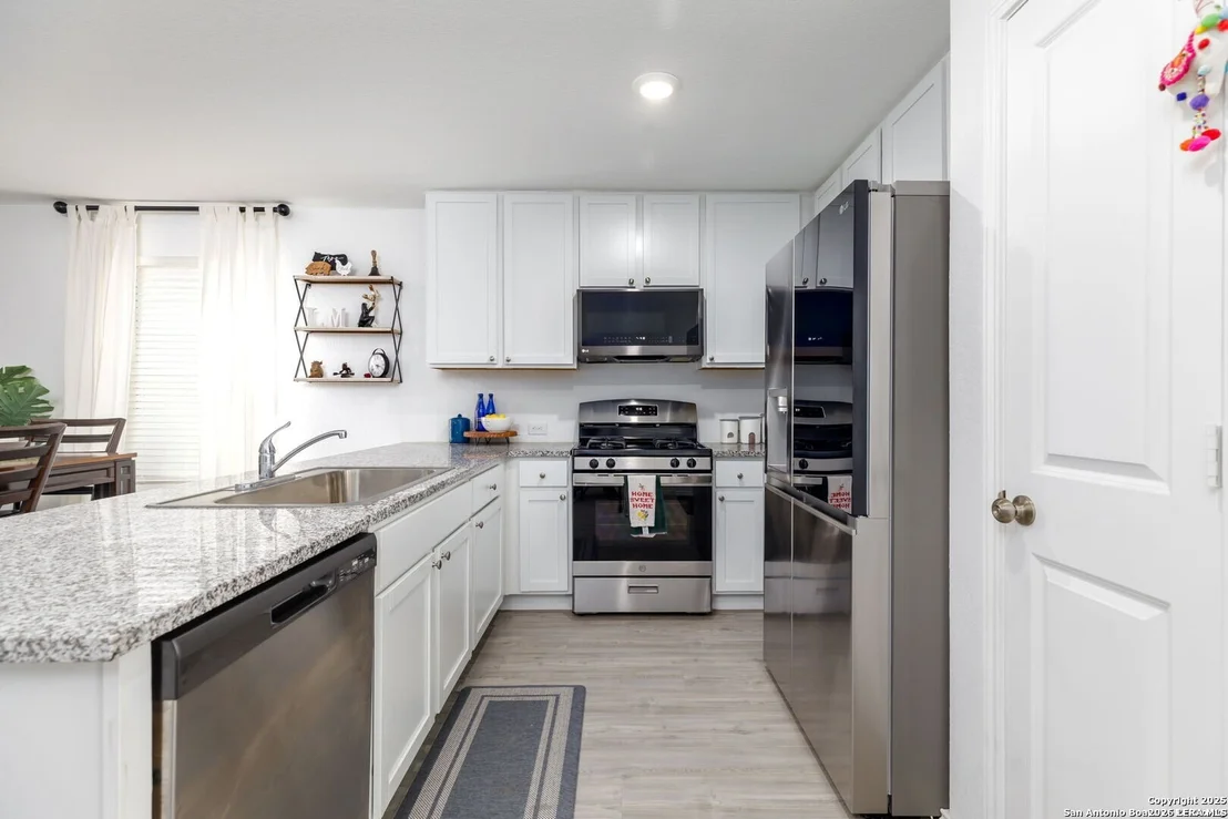 Photo of 4117 CATARACT CIR
