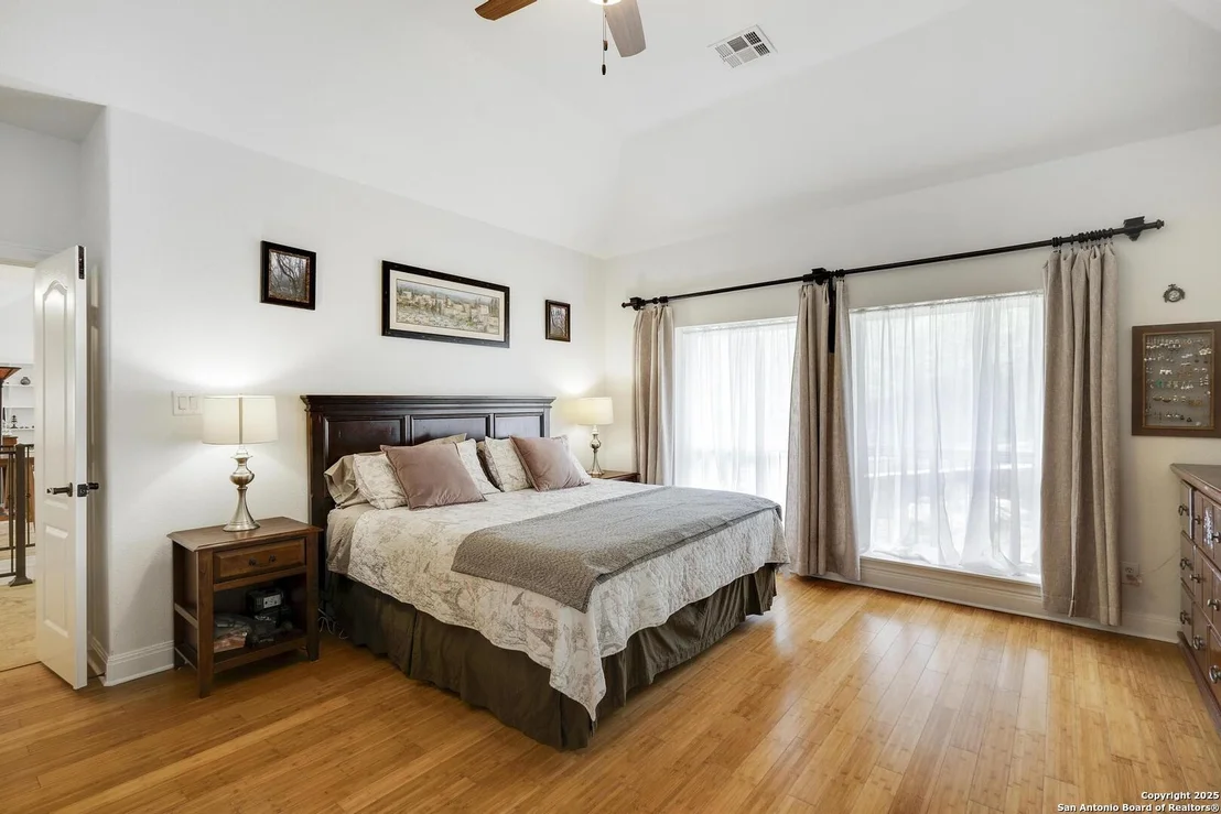 Photo of 16812 Fox Ridge